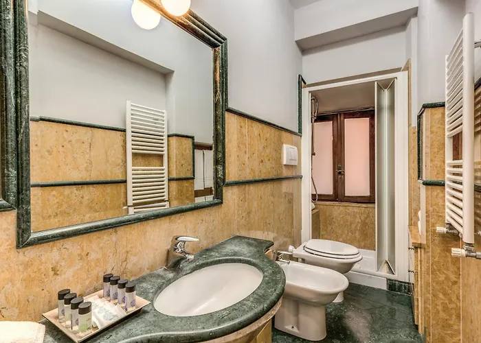 R22 Apartman Róma